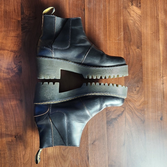 Dr. Martens ROMETTY II VINTAGE SMOOTH LEATHER CHELSEA BOOTS - Picture 6 of 9